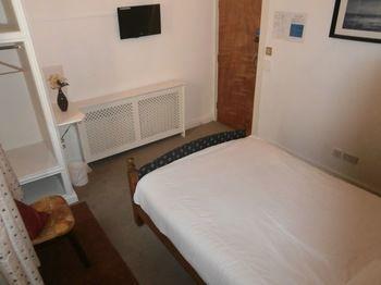 Отель Windsor House Корк Экстерьер фото